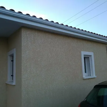 Du Touch Daire